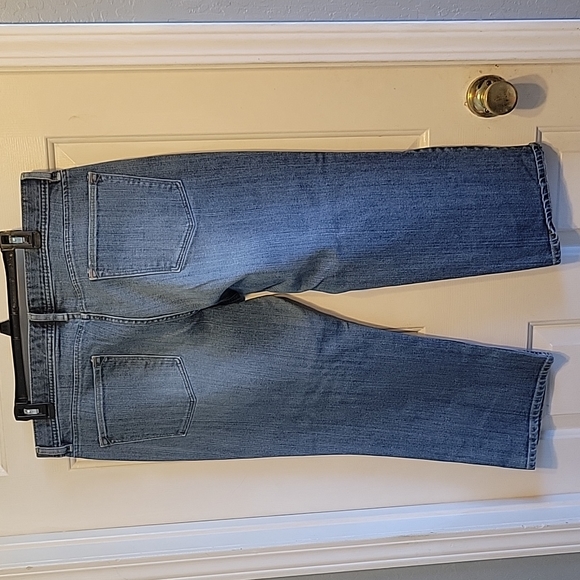 Women's Old Navy Jeans - Picture 4 of 4